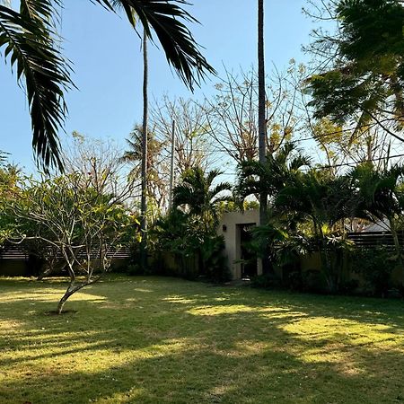 Rumah Sunyi Gili Trawangan Exterior foto
